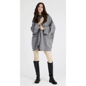 Beryll Cocoon Cardigan Gray One Size +Beryll Worn Sustainable Cashmere Luxury